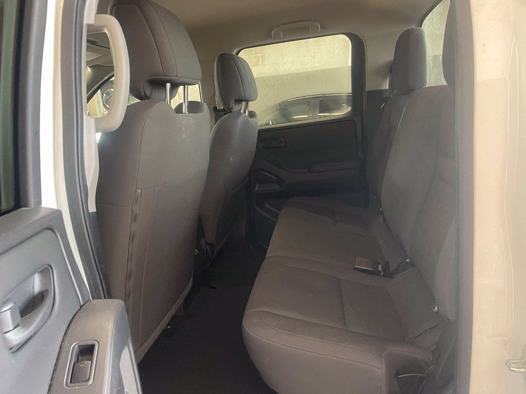 Certified 2024 Nissan Frontier S RWD image 15