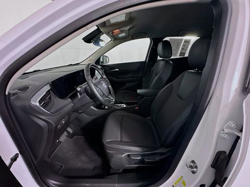 Used 2025 Buick Encore GX Preferred image 13