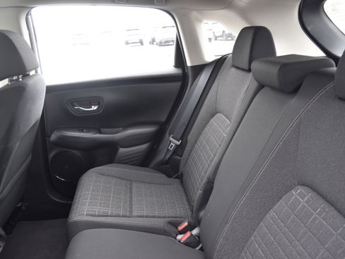 Certified 2024 Honda HR-V LX image 23