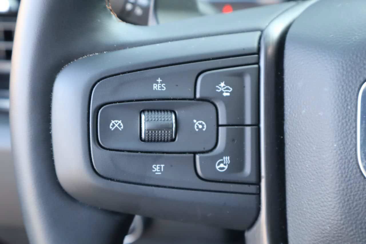 Used 2025 GMC Sierra 1500 AT4 w/ AT4 Premium Package AWD/4WD image 12