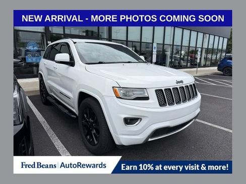 Used 2015 Jeep Grand Cherokee Limited w/ Luxury Group II AWD/4WD image 1