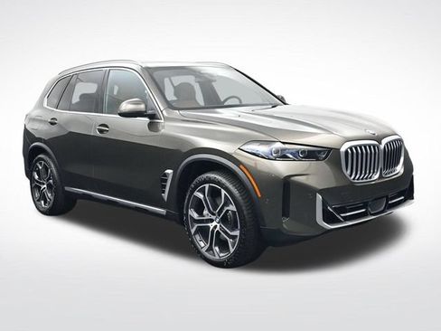 New 2026 BMW X5 sDrive40i RWD image 2