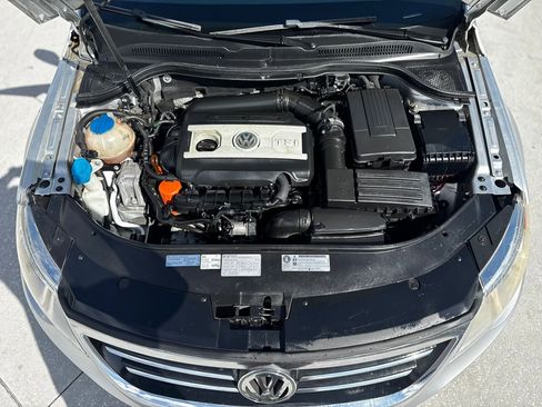 Used 2012 Volkswagen CC Sport image 18