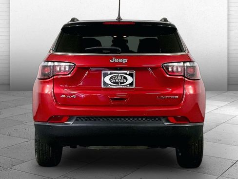 Used 2025 Jeep Compass Limited AWD/4WD image 3