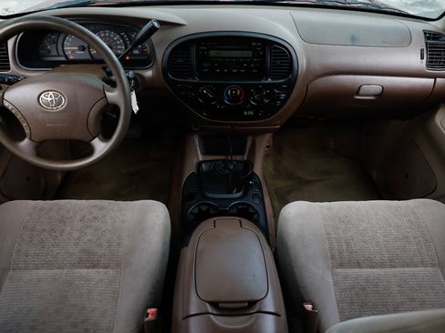 Used 2004 Toyota Tundra Limited image 21