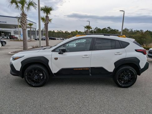 New 2026 Subaru Crosstrek 2.5i Wilderness w/ Wilderness Package AWD/4WD image 7