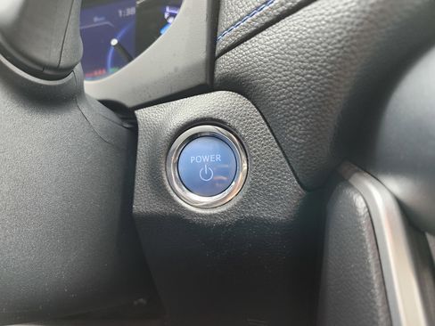 Used 2020 Toyota RAV4 XSE AWD/4WD image 8