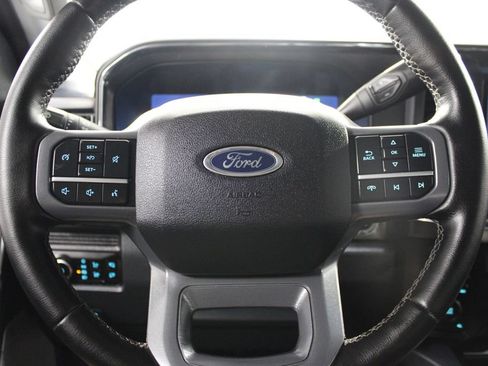 Used 2025 Ford F250 Lariat w/ Black Appearance Package AWD/4WD image 36