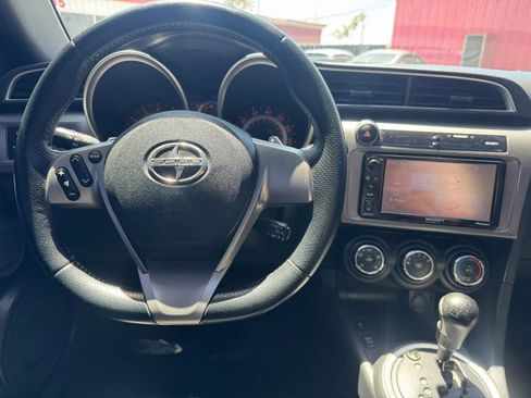 Used 2016 Scion tC FWD image 27