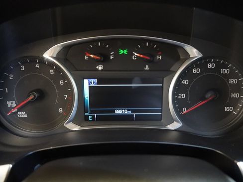 Used 2019 Chevrolet Traverse LT w/ LPO, Floor Liner Package AWD/4WD image 3
