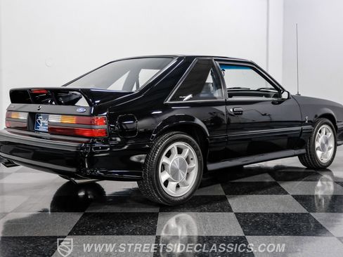Used 1993 Ford Mustang Cobra RWD image 11