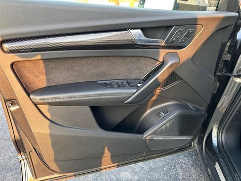 Used 2018 Audi SQ5 Prestige w/ Prestige Package image 49