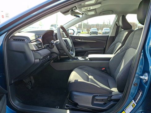 Used 2025 Toyota Camry LE image 13