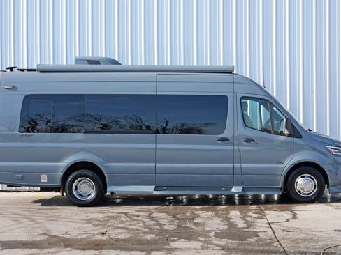 Used 2023 Mercedes-Benz Sprinter 3500 w/ Parking Package image 91