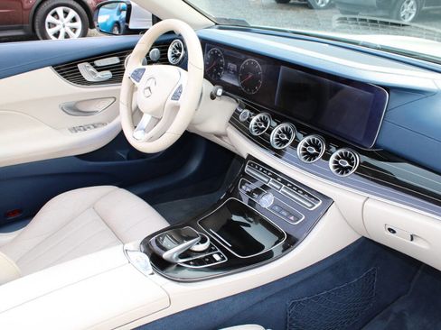 Used 2018 Mercedes-Benz E 400 4MATIC Cabriolet image 20