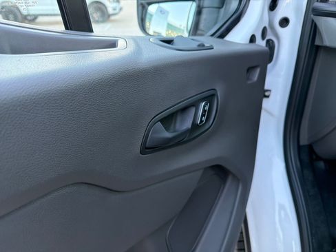New 2026 Ford Transit 250 148 Medium Roof w/ Load Area Protection Package RWD image 11