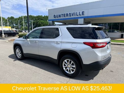 Used 2020 Chevrolet Traverse LT FWD image 18