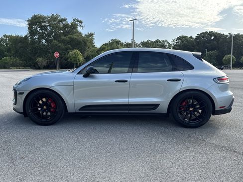 Used 2023 Porsche Macan S AWD/4WD image 7