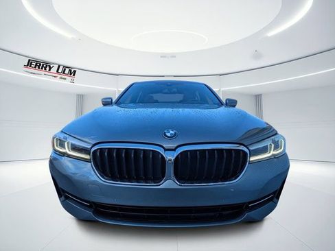 Used 2021 BMW 530i w/ Premium Package image 7