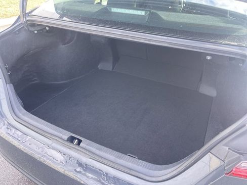 Used 2025 Toyota Camry LE w/ Convenience Package image 4