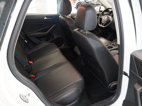 Used 2019 Volkswagen Jetta SE FWD image 19