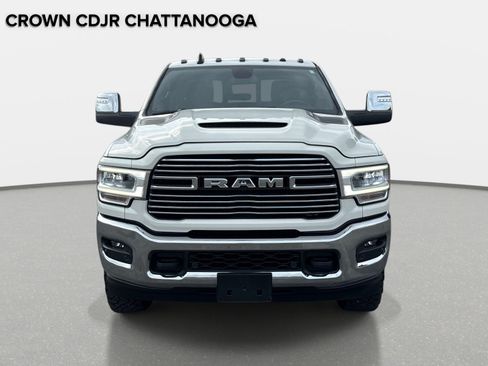 Used 2023 RAM 2500 Laramie AWD/4WD image 9