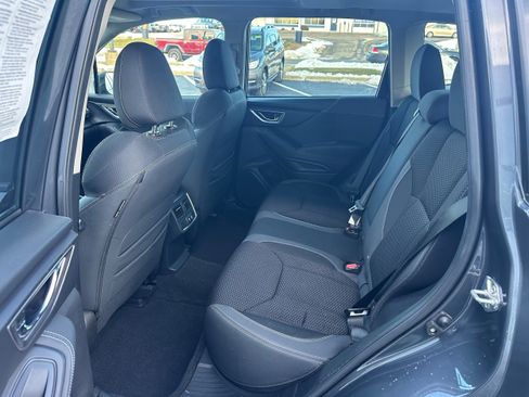 Certified 2023 Subaru Forester Premium image 14