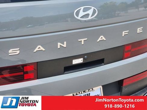 Used 2024 Hyundai Santa Fe SE AWD/4WD image 11