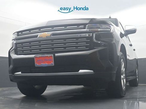 Used 2024 Chevrolet Suburban Premier image 28