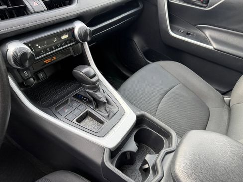 Used 2020 Toyota RAV4 LE w/ All Weather Liner Package image 13