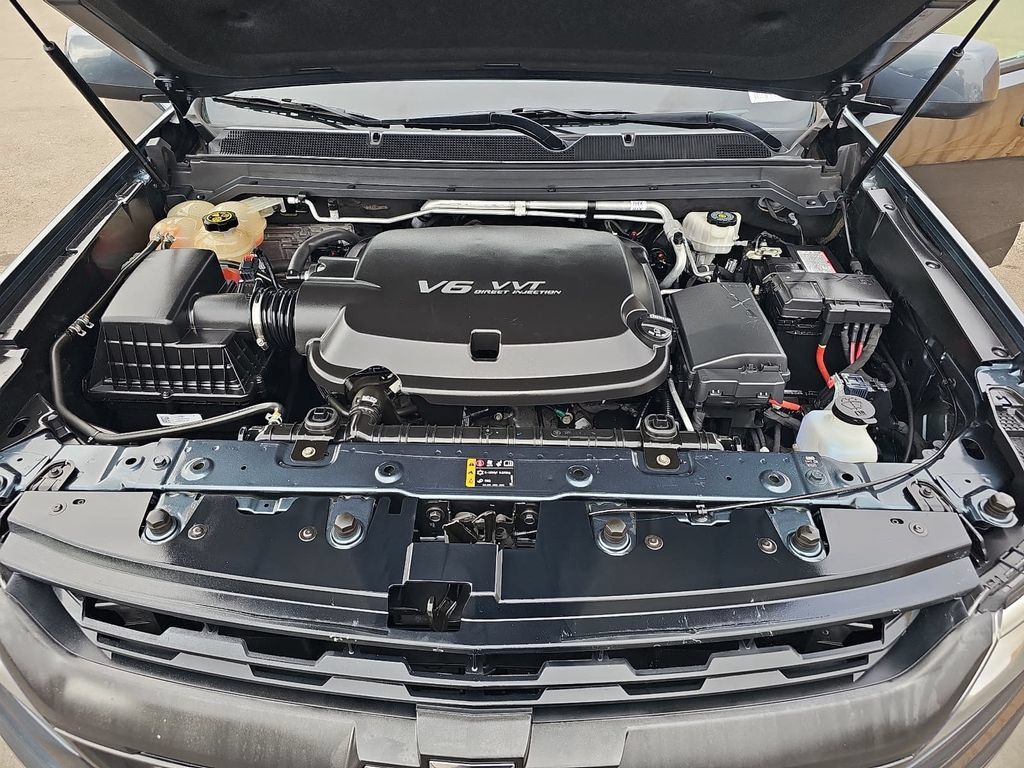 Used 2019 Chevrolet Colorado Z71 AWD/4WD image 31