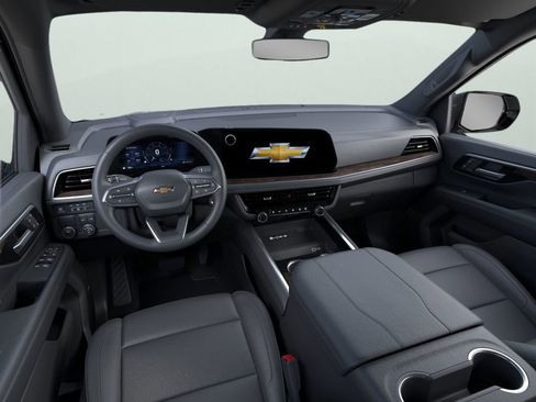 New 2026 Chevrolet Suburban LT w/ Comfort Package RWD image 15