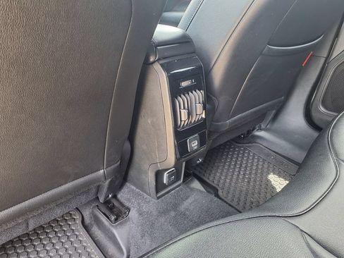 Used 2025 Jeep Compass Trailhawk AWD/4WD image 19