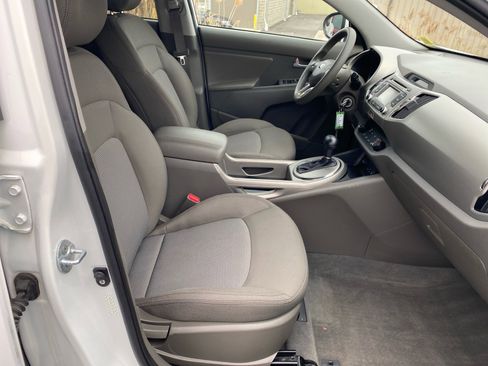 Used 2014 Kia Sportage LX image 25