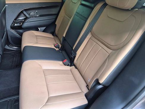 Used 2024 Land Rover Range Rover Sport Dynamic SE AWD/4WD image 15