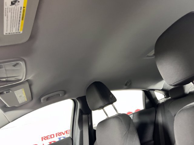 Used 2023 Chevrolet Malibu LT FWD image 21