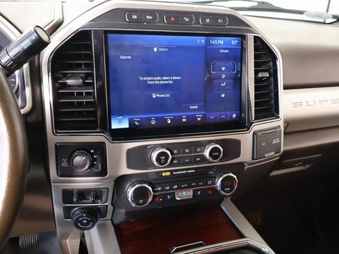 Used 2022 Ford F250 King Ranch w/ Chrome Package image 5