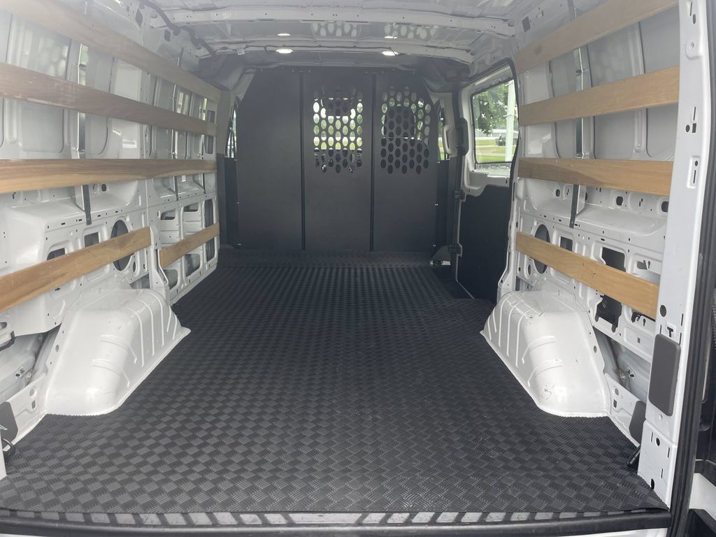 Used 2025 Ford Transit 250 Low Roof w/ Exterior Upgrade Package RWD image 8