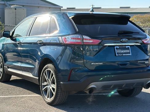 Used 2020 Ford Edge Titanium image 9