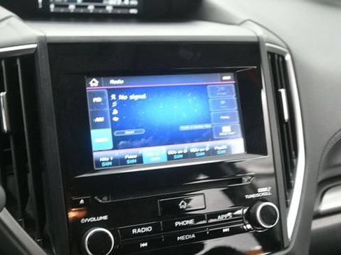 Used 2020 Subaru Forester Premium AWD/4WD image 19