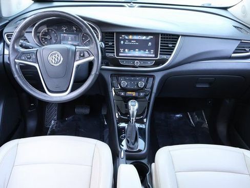 Used 2019 Buick Encore Essence image 13