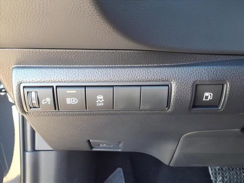 Certified 2026 Toyota Corolla SE image 15