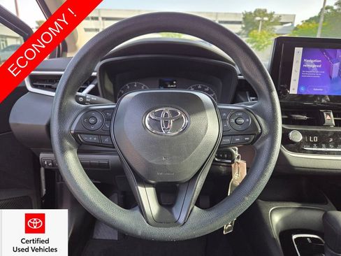 Used 2024 Toyota Corolla LE FWD image 28