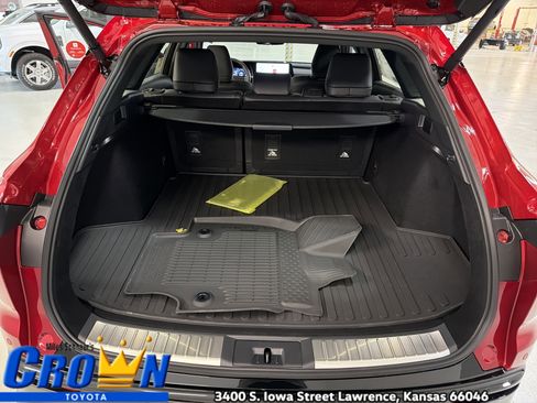 New 2026 Toyota Crown Signia image 12