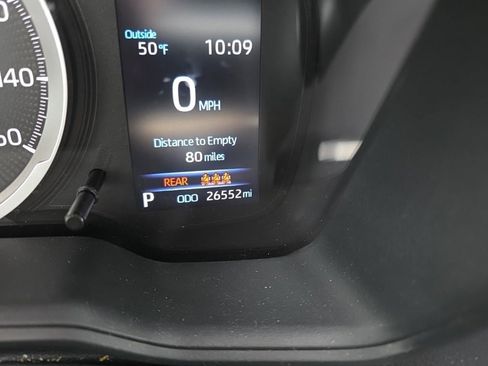 Used 2022 Toyota Corolla SE image 18