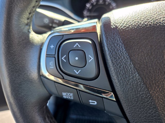 Used 2016 Toyota Avalon XLE Premium FWD image 31