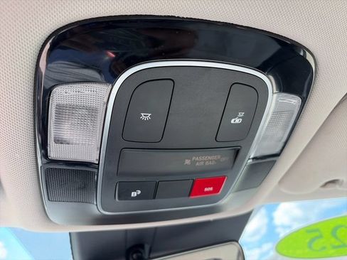 Used 2025 Hyundai Sonata SEL FWD image 18