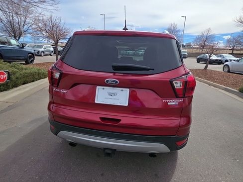 Used 2019 Ford Escape Titanium image 7