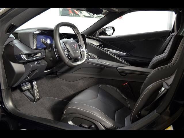 Used 2024 Chevrolet Corvette Z06 RWD image 11