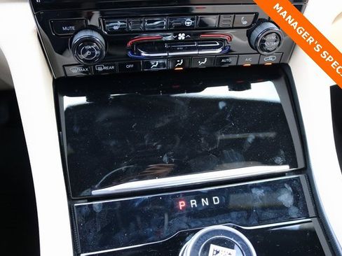 New 2025 Jeep Grand Cherokee Limited image 21